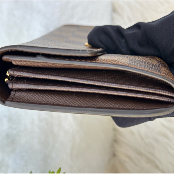 Discount Sale!!! 🌺🌺🌺Louis Vuitton Sarah Damier Long Wallet - Picture 10 of 16